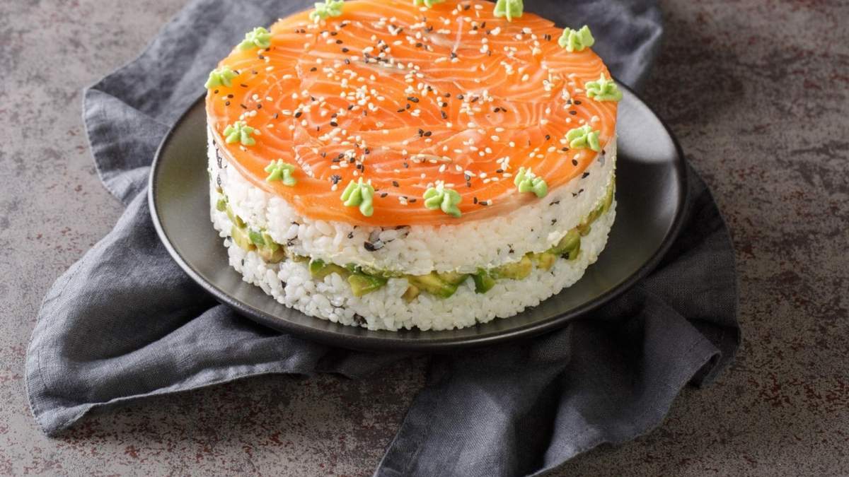 Sushi Cake. Fuente: (Instagram)