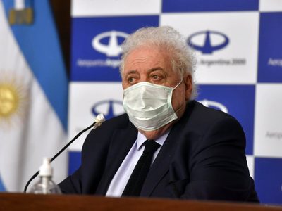 Vuelta a clases: Ginés González García adelantó que podrían abrir las escuelas en algunas provincias