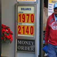 El peso se fortalece: cierra la semana a 19.45 por dólar, nivel no visto en cinco meses
