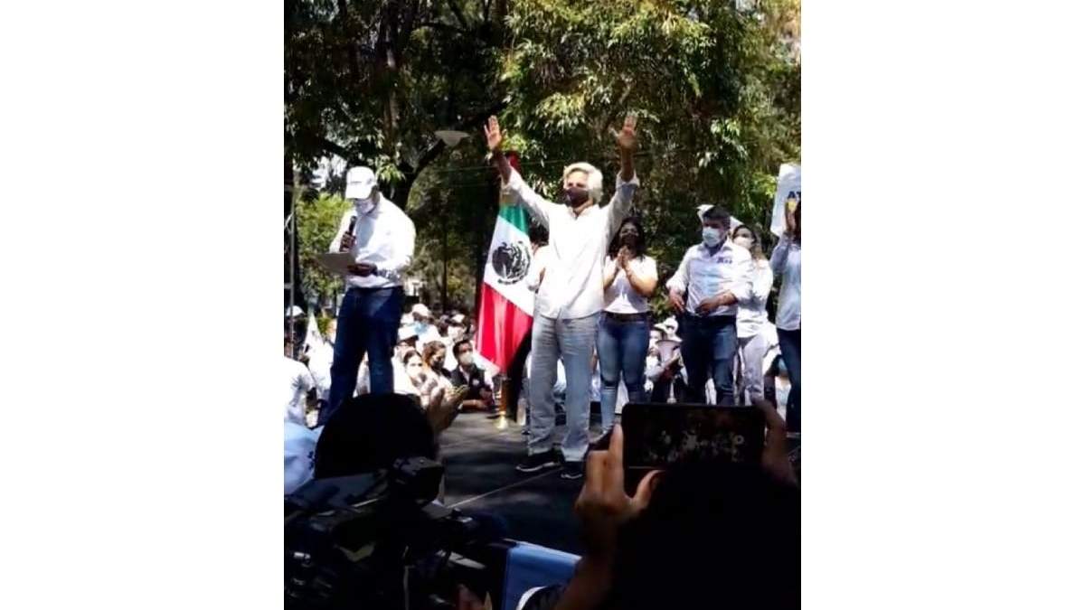 Claudio X. González, presente en evento de Zavala en Polanco