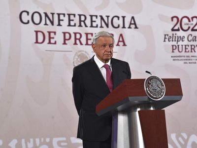 AMLO, Morena y Claudia