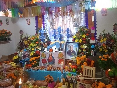 La “cerada” en Ocotepec, cosmovisión donde los difuntos son energía protectora