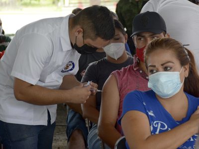 Más de 24 mil mexicanos han tenido reacción a la vacuna contra el covid-19