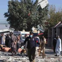 Tensión en Asia: un ataque en una estación de Pakistán sacude la seguridad internacional