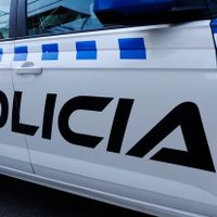 Noche violenta frente a una cervecería: apartaron al policía que disparó contra un auto