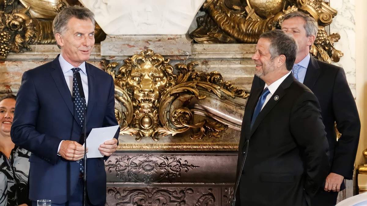 Mauricio Macri, expresidente de la Nación y Adolfo Rubinstein, exsecretario de Salud. Fuente: (Twitter)