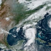 Idalia se fortalece sobre aguas cálidas del Golfo de México en camino a Florida