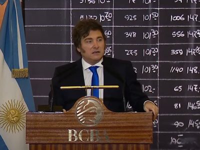Milei: "Vamos a vetar la suba a jubilados"
