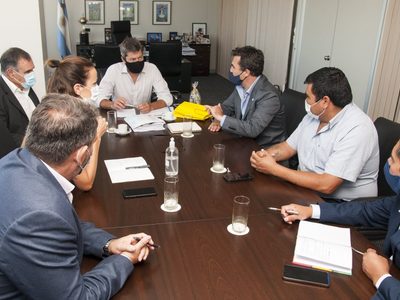 Martínez y Lammens se reunieron con intendentes de la provincia de Neuquén