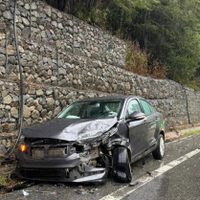 Choque en la Ruta 40 cerca del puente Ruca Malén: dos vehículos dañados y sin heridos