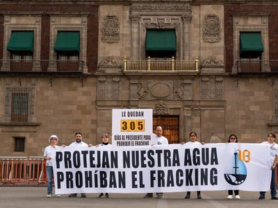 Activistas exigen a AMLO cumplir su promesa de prohibir el fracking en México