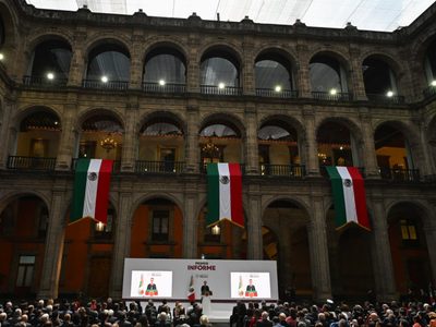 Informe de Sheinbaum destaca atenciones y asesorías a mexicanos en EU ante medidas de Trump