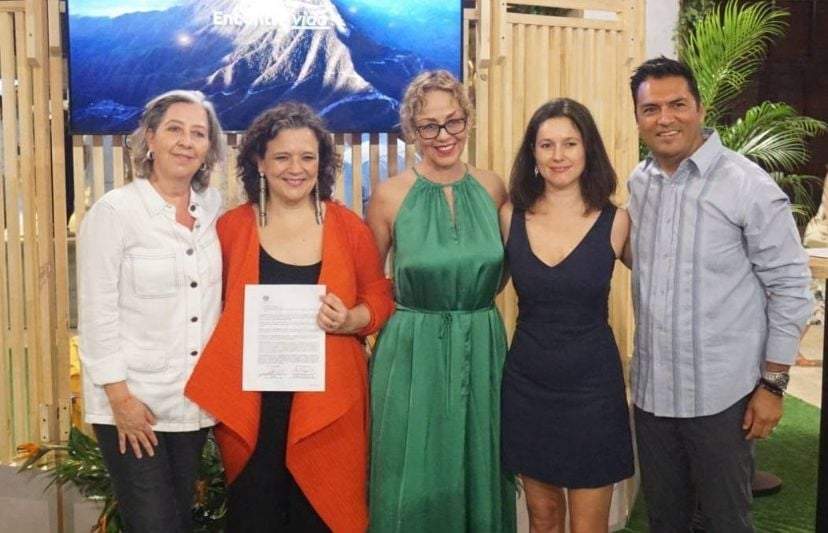García Besné. Firma de colaboración en Cartagena de Indias, Colombia