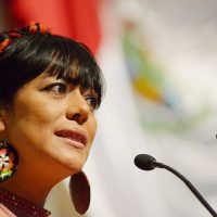 Critica Lila Downs trato de 'terroristas” a maestros de la CNTE