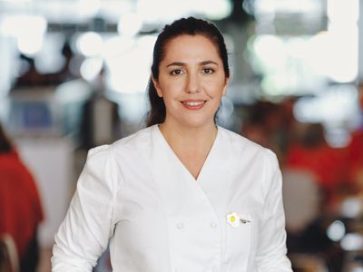 Ideal para el fin de semana: aprendé a cocinar fainá como Narda Lepes