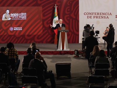 Llegada de un militar a la dirección del AICM, para “dar una sacudida”: AMLO