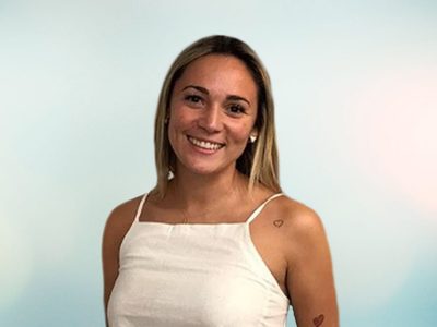 A sus 33 años, Rocío Oliva es puro glamour con sus más lindas microbikinis