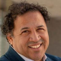 Quién es Fabián Ungar, el precandidato a diputado que trabaja de constructor