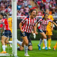 Chivas es el primer finalista de la Liga MX Femenil tras vencer a Tigres