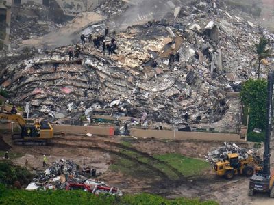 Aumentan a 60 los fallecidos por el derrumbe del edificio en Miami