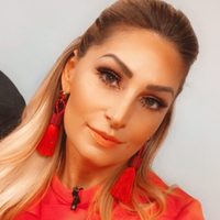 Dudas: Anette Cuburu volvió a "Venga la Alegría" pero muy extraña. ¿Qué pasa con la conductora?