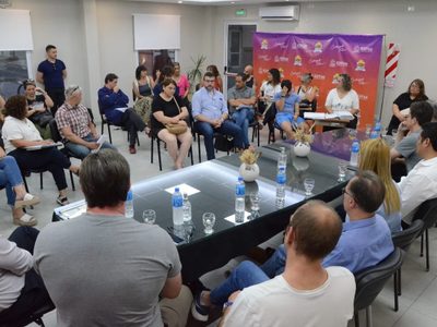 EPET 9: Llancafilo reconoció el atraso en infraestructura