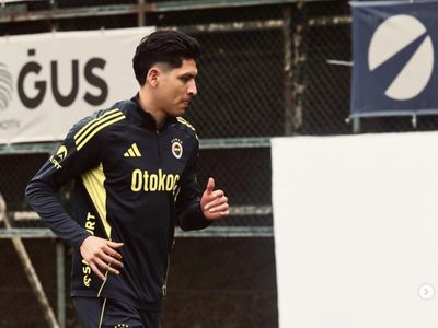 Edson Álvarez, Mateo Chávez y Jorge Sánchez se integran a concentración con el Tri