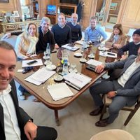 Santiago Caputo y Martín Menem se reencontraron en Casa Rosada