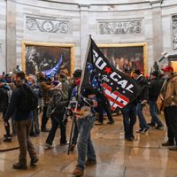 Manifestantes pro Trump irrumpieron en el Capitolio para suspender la certificación de Biden