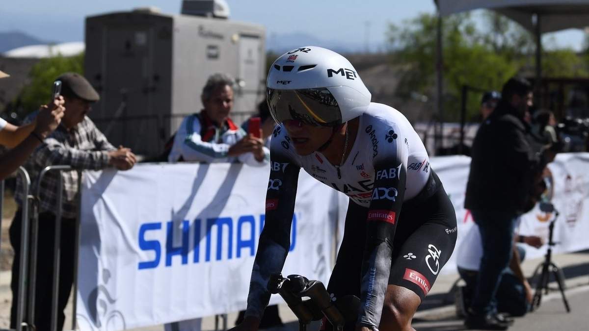 El ciclista mexicano Isaac del Toro