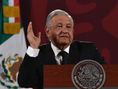 Condena del Parlamento Europeo fue política, por eso contesté yo y Ebrard respaldó la postura: AMLO