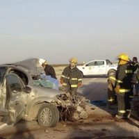 Brutal accidente de turistas que viajaban a Villa Pehuenia: hay dos fallecidos