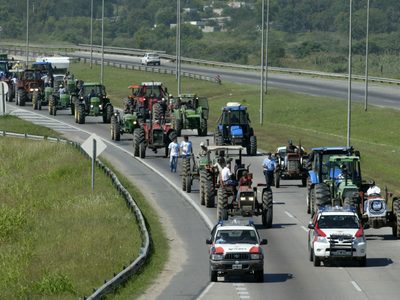 El paro del campo se desarrolla "con normalidad" según las CRA