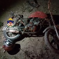 Un hombre detenido cuando escapaba de la Policía en una moto robada y armado