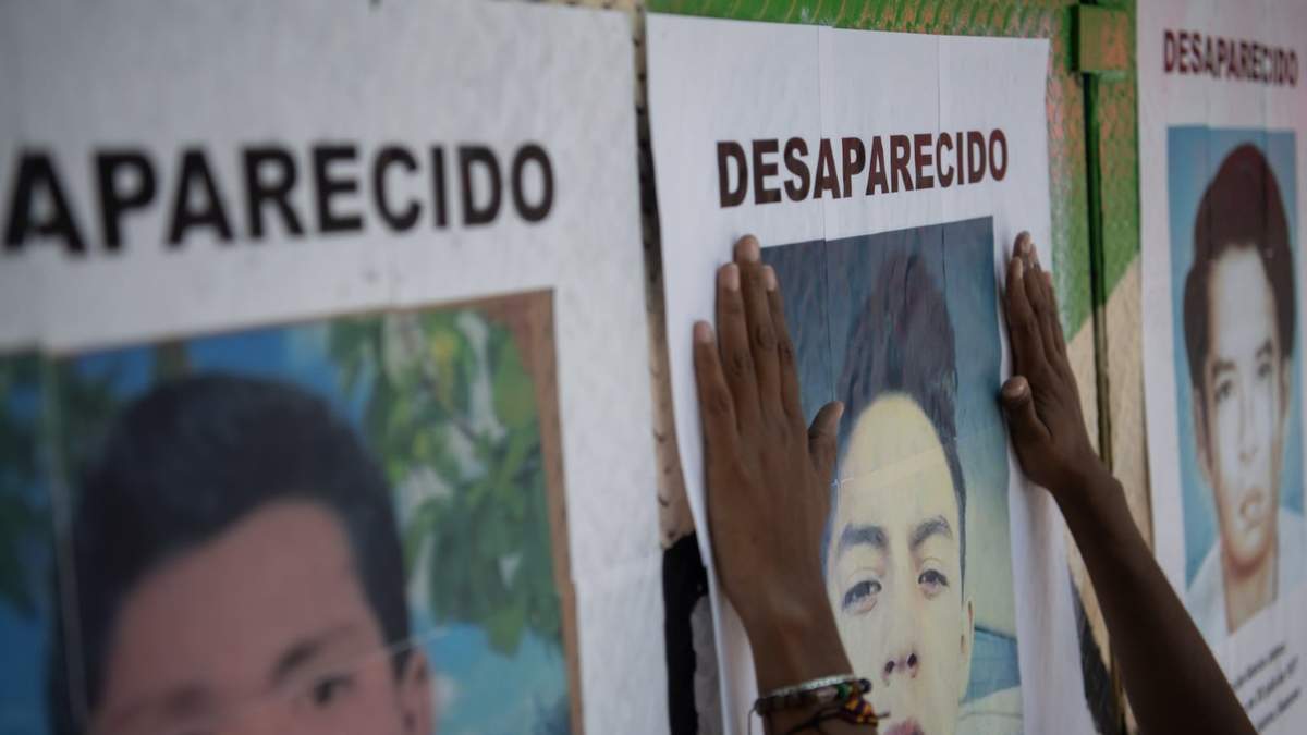 Exigen a Sheinbaum reunirse con familias de víctimas de desaparición