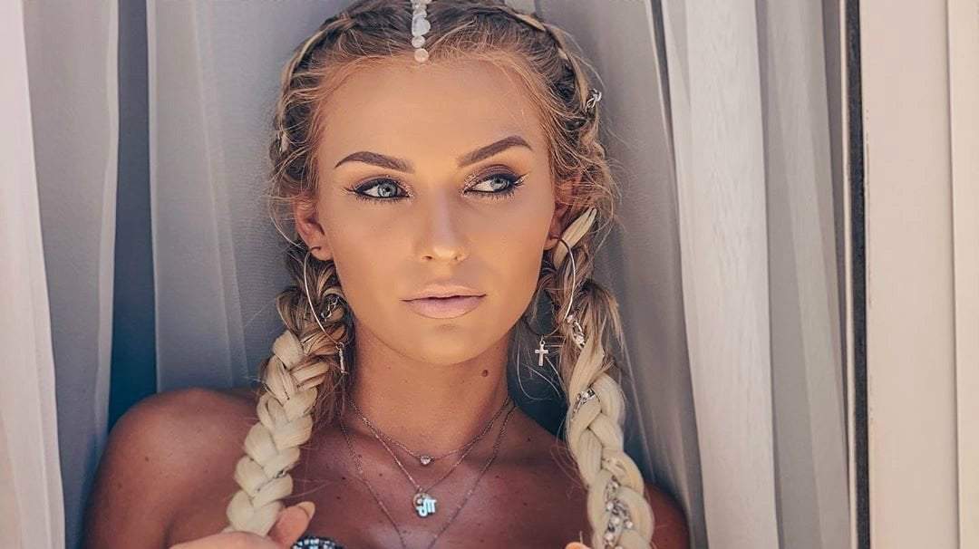 Irina Baeva. Fuente: (Instagram)