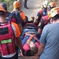 Rescataron a una turista que cayó en los miradores de la península Quetrihué