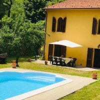 Una pareja de ingleses sortea su mansión en la Toscana