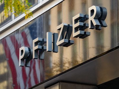 Pfizer afirma que su vacuna es 100% efectiva después de 4 meses en este grupo etario