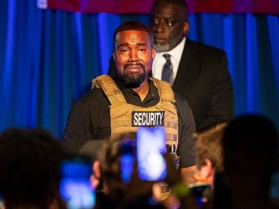 El papelón de Kanye West en su primer mitin: lágrimas y una polémica propuesta