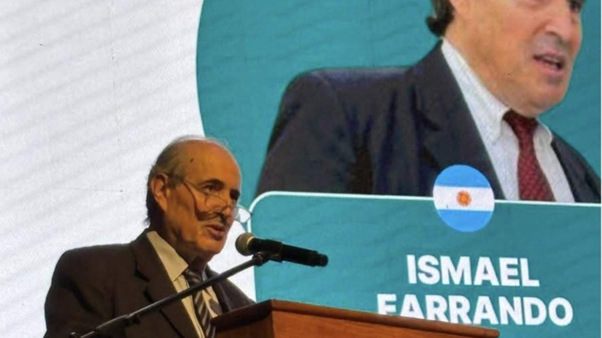 Ismael Farrando, el candidato a rector de la UNCuyo que presentó el amparo.