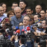 Ebrard ve “condiciones muy adversas” en proceso de Morena y agradece el esfuerzo de representantes