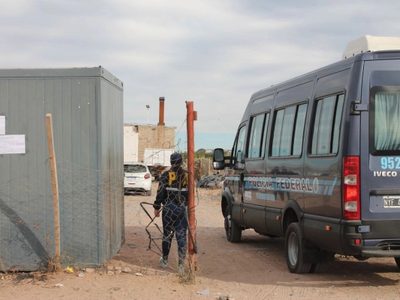 Encuentran una enorme red de desarmaderos en la región con partes de autos de alta gama
