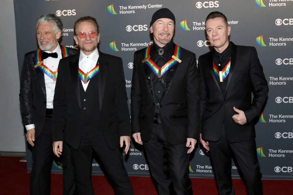 U2 rinde homenaje con una canción a Renee Good, la mujer asesinada por un agente del ICE