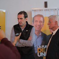 Cervi dijo que seguirá trabajando por Neuquén y Taylor culpó de la derrota a la polarización