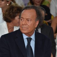 El humor no se congela: arrancó el mes más frío y estallan los memes de Julio Iglesias en las redes