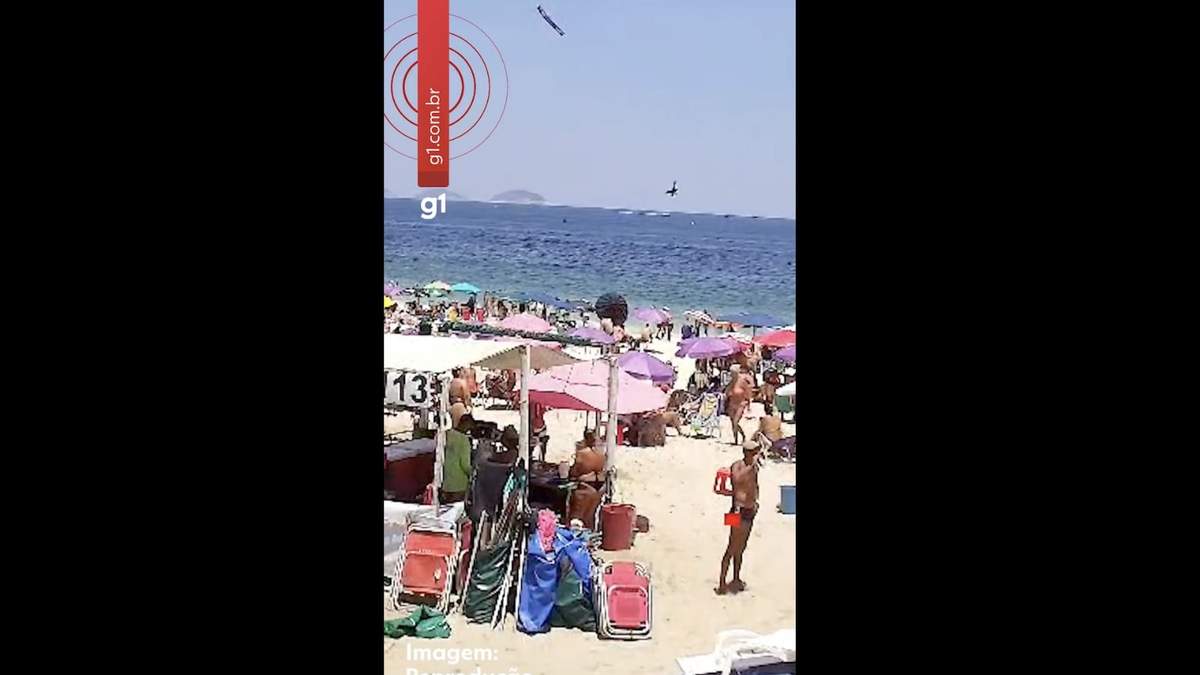 El momento de la caída del avión