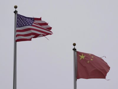 EU y China pactan un mecanismo de consultas comerciales para resolver la guerra de aranceles