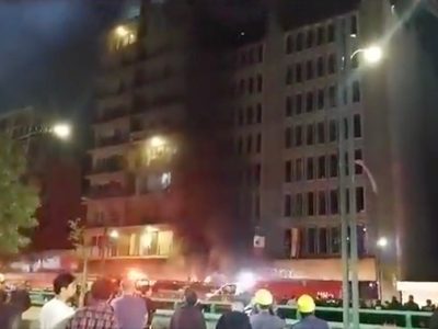 Se incendia el hotel Segovia en la Roma; rescatan al menos a 60 huéspedes