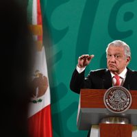 AMLO rechaza recibir a Aureoles; quiere aprovechar la mañanera pero no es el lugar